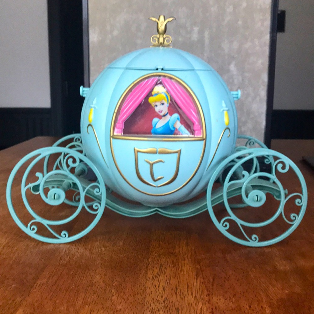 Collectible Disney Cinderella popcorn holder